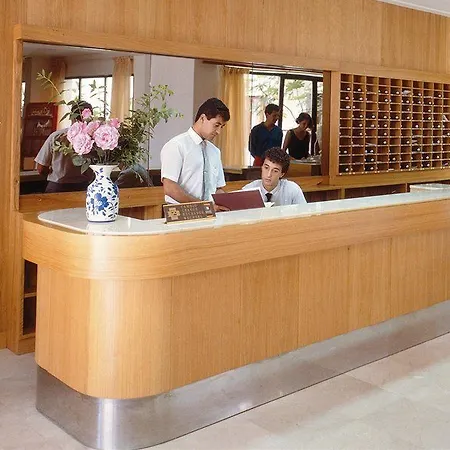 Garbi Hotel