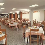 Garbí 3*