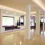 Garbi Готель
